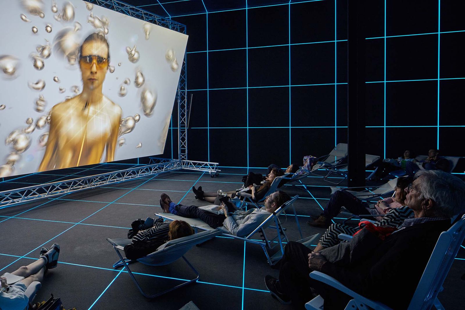 Hito Steyerl, Factory of the Sun